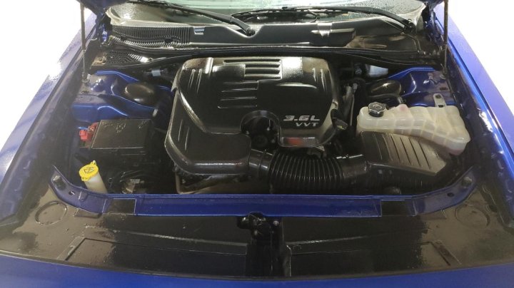 Dodge Challenger SXT 2020