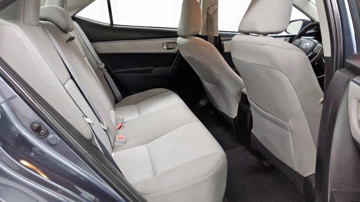 Toyota Corolla L 2016