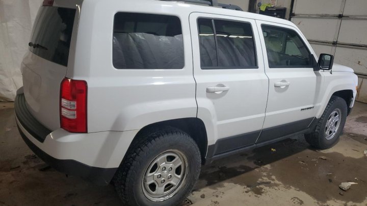 JEEP Patriot SPORT 2016