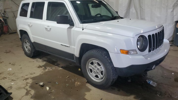JEEP Patriot SPORT 2016