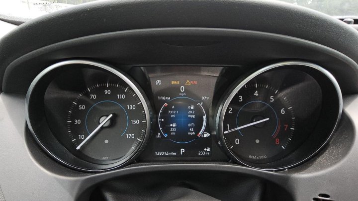 Jaguar XE  2018