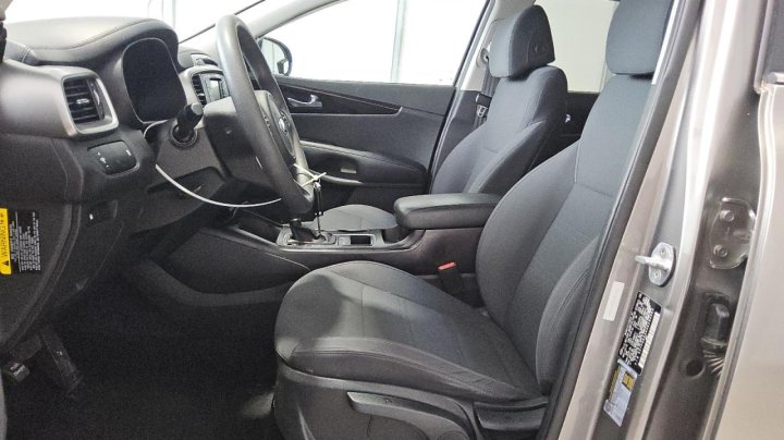 KIA Sorento LX 2017