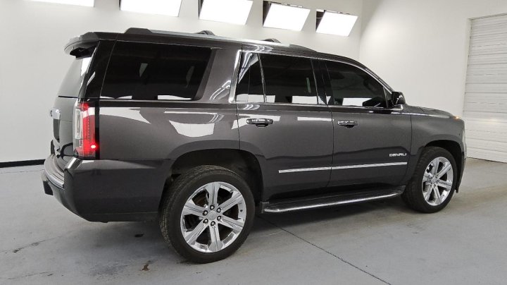 GMC YUKON DENALI 2017
