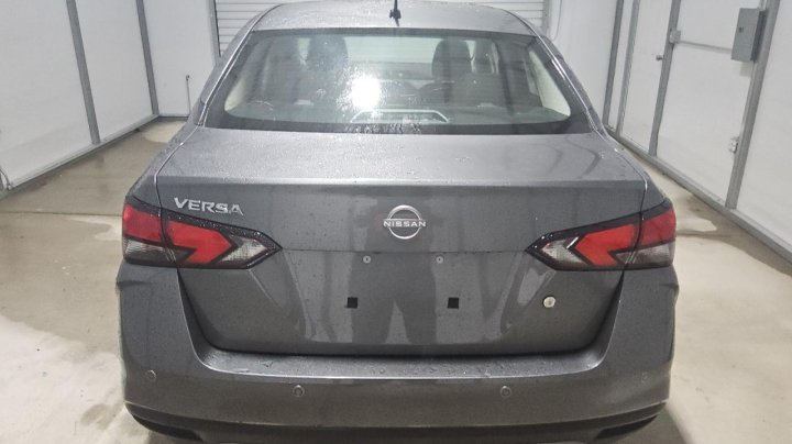 Nissan Versa S 2025