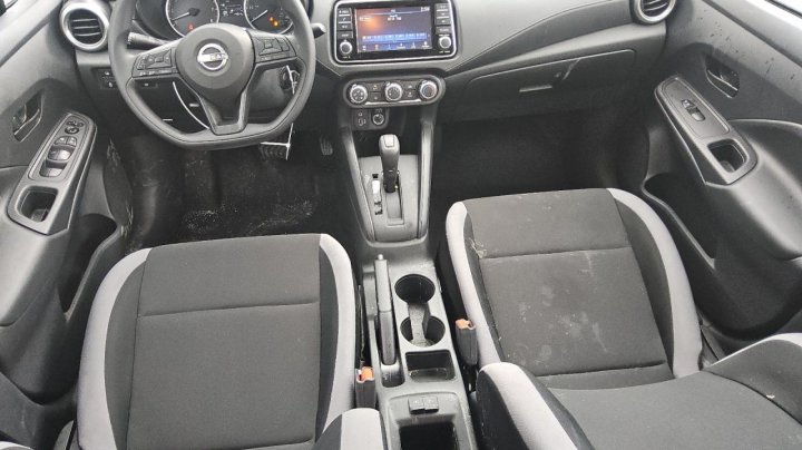 Nissan Versa S 2025