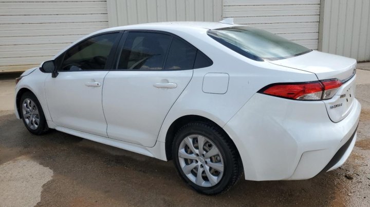 Toyota Corolla LE 2022