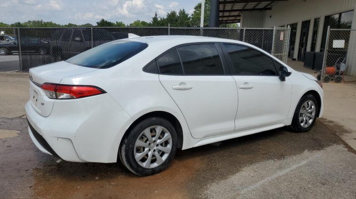 Toyota Corolla LE 2022
