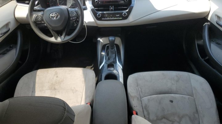 Toyota Corolla LE 2022