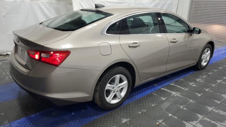 Chevrolet Malibu LS 2025
