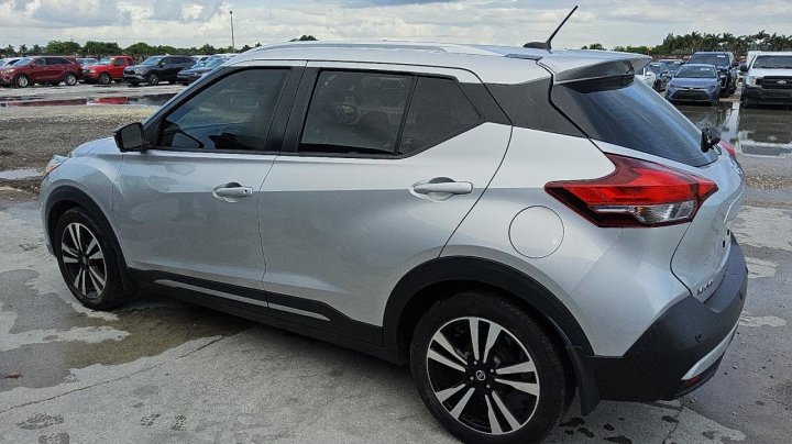 Nissan Kicks SR 2020