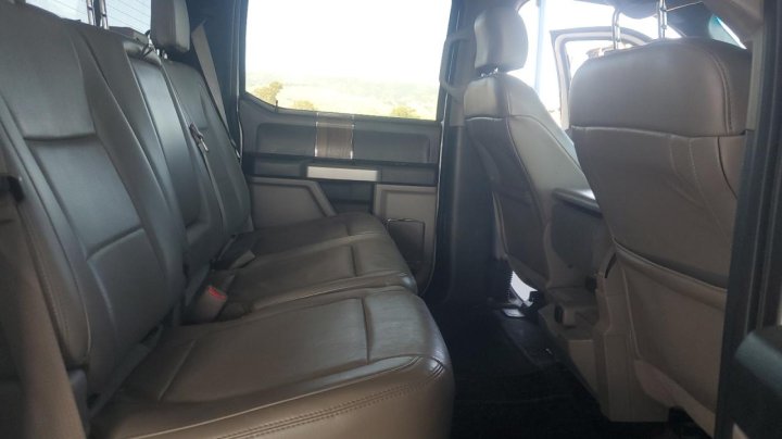 Ford F150 SUPERCREW 2016
