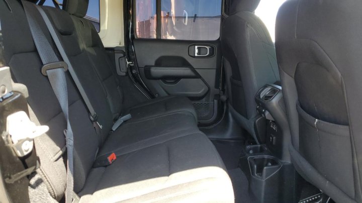 JEEP WRANGLER UNLIMITED SAHARA 2020