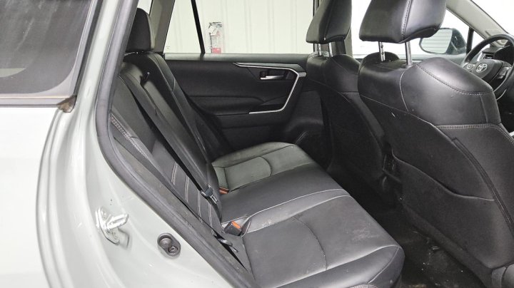 Toyota RAV4 XLE PREMIUM 2022