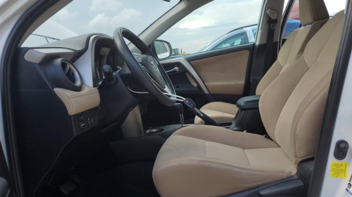 Toyota RAV4 XLE 2015