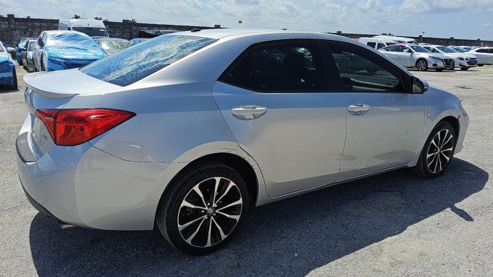 Toyota Corolla L 2019