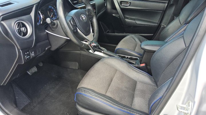 Toyota Corolla L 2019