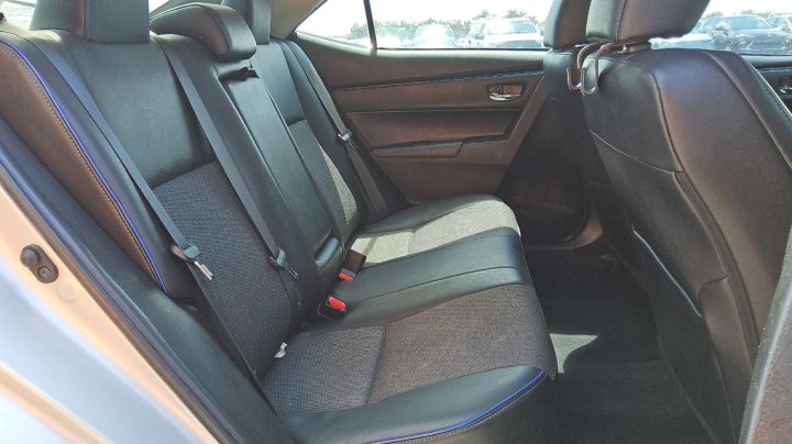 Toyota Corolla L 2019