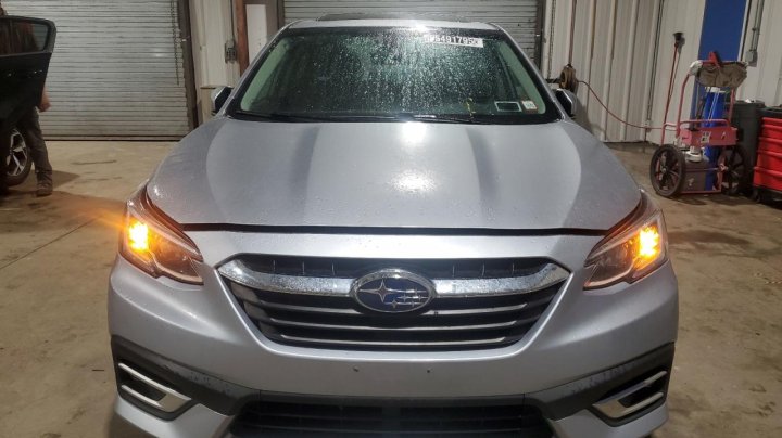 Subaru Legacy LIMITED 2022