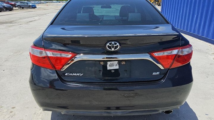 Toyota Camry LE 2016