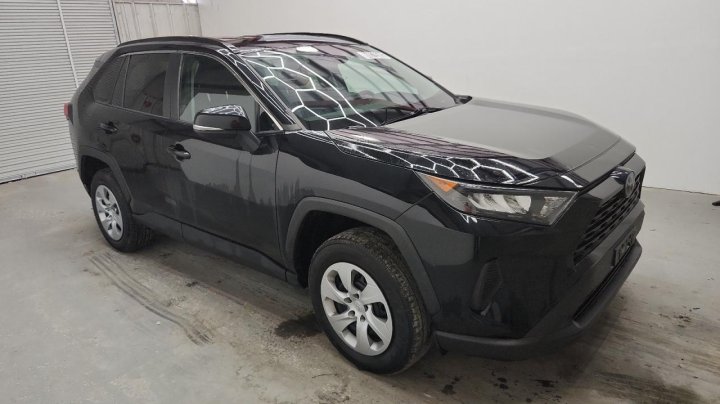 Toyota RAV4 LE 2020