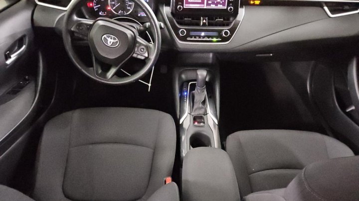 Toyota Corolla LE 2020