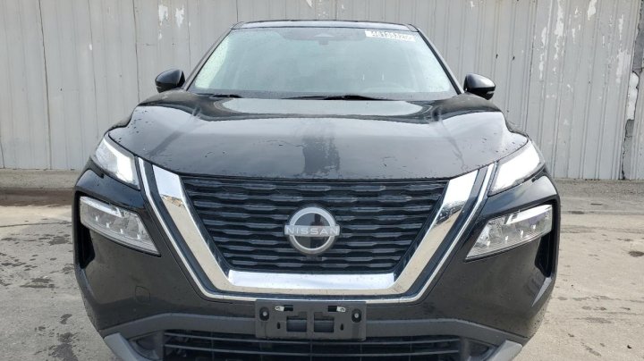 Nissan ROGUE SV 2023