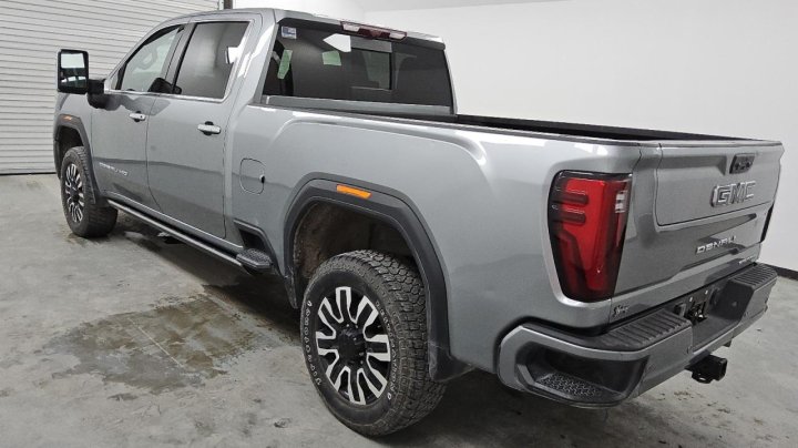 GMC Sierra K2500 DENALI ULTIMATE 2024