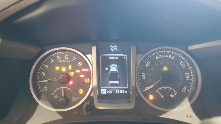 Toyota TACOMA ACCESS CAB 2018