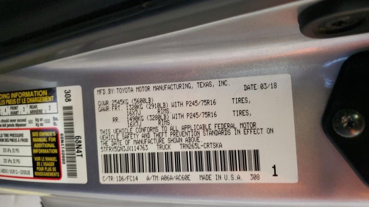 Toyota TACOMA ACCESS CAB 2018