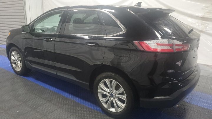Ford EDGE TITANIUM 2022