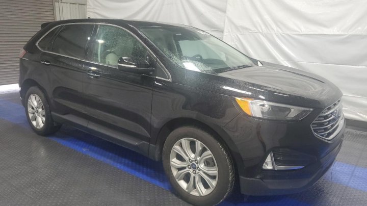 Ford EDGE TITANIUM 2022