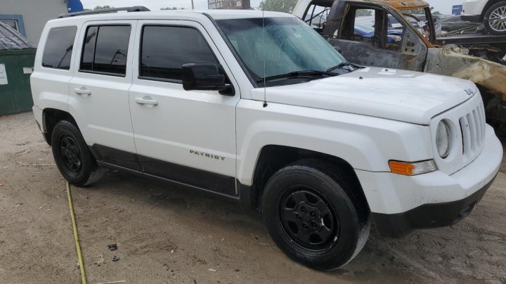 JEEP Patriot SPORT 2017