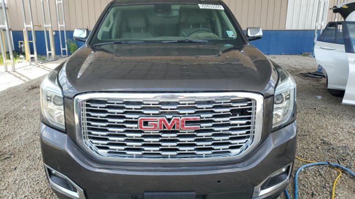 GMC YUKON XL K1500 SLT 2019
