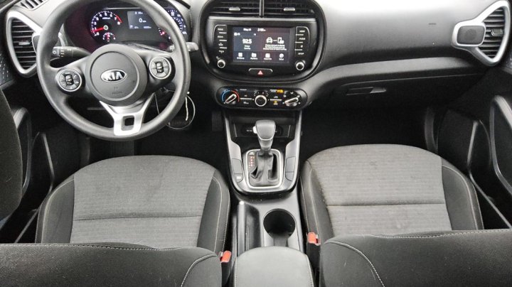 KIA Soul LX 2021