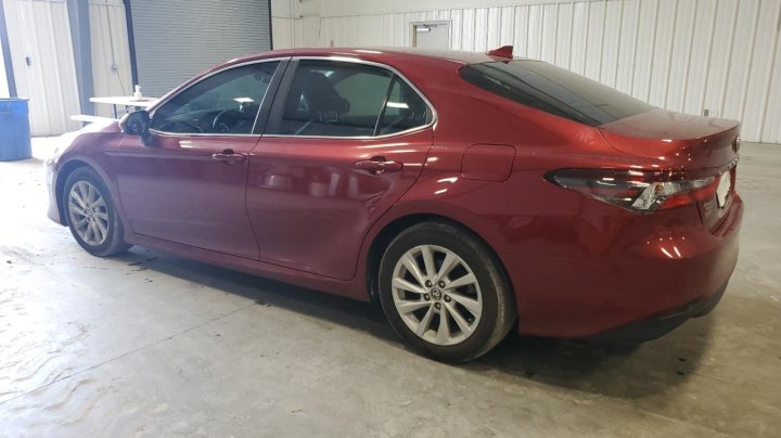 Toyota Camry LE 2022
