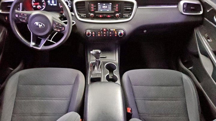 KIA Sorento LX 2017