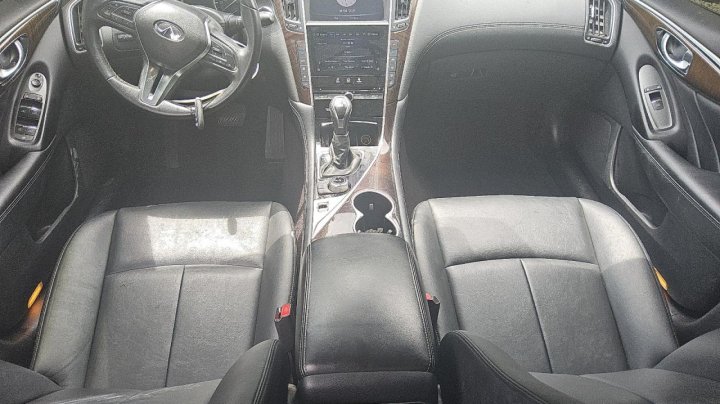 INFINITI Q50 LUXE 2018