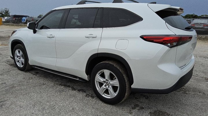 Toyota Highlander L 2022