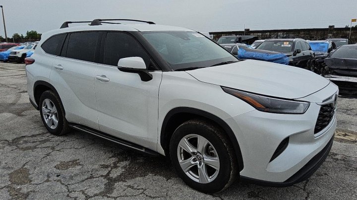 Toyota Highlander L 2022