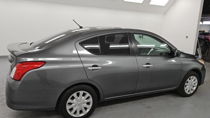 Nissan Versa S 2016