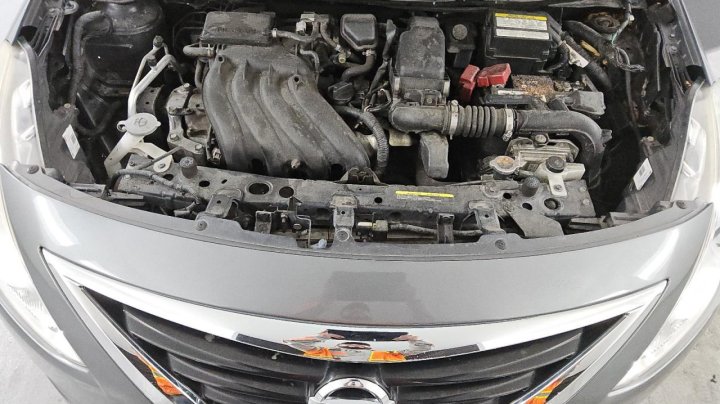 Nissan Versa S 2016