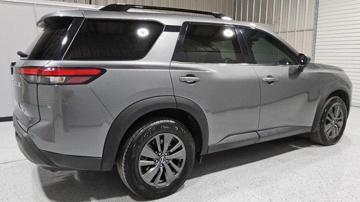 Nissan Pathfinder  2022