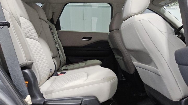 Nissan Pathfinder  2022