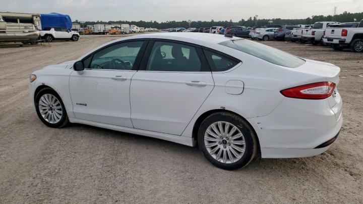 Ford FUSION  2016