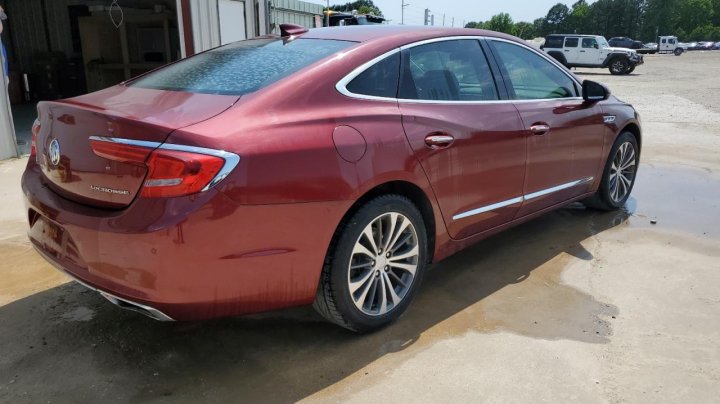 Buick Lacrosse  2017