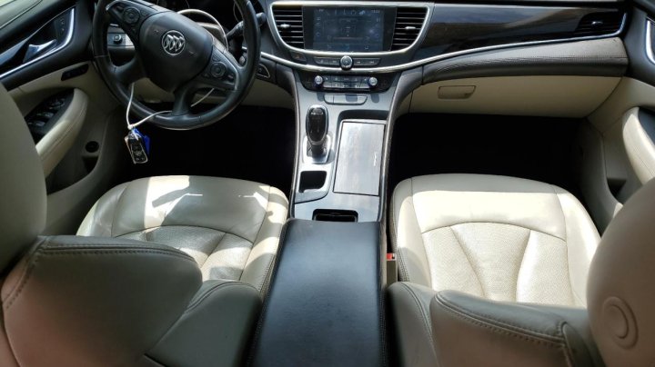 Buick Lacrosse  2017