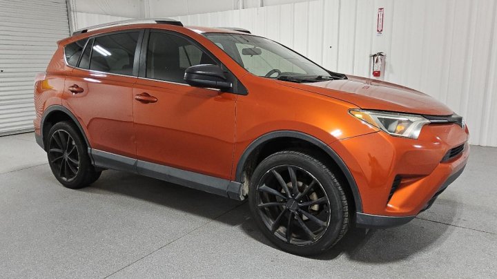Toyota RAV4  2016