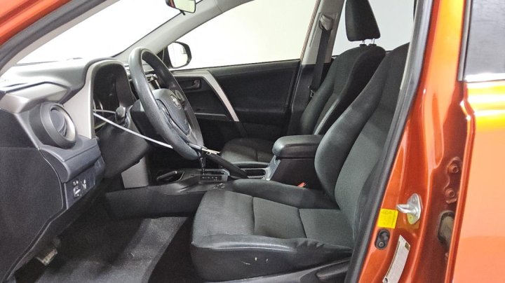 Toyota RAV4  2016