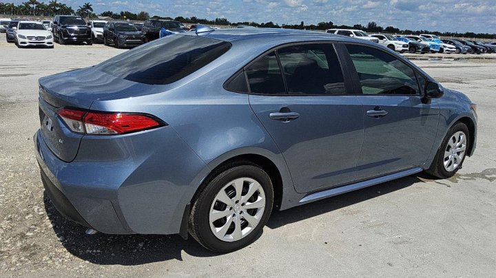 Toyota Corolla  2025