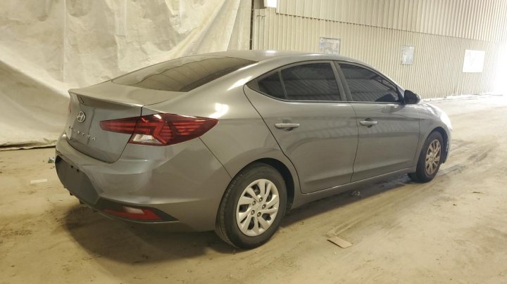 Hyundai Elantra  2019